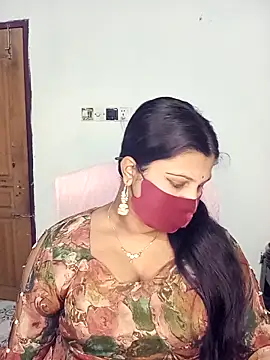 Snapshot of Hot-Angel_ chatting on 7, 11, 2025 Hot-Angel online show from 7, 11, 2025