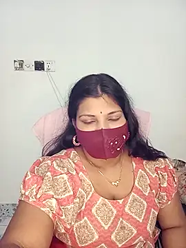 Snapshot of Hot-Angel_ chatting on 9, 11, 2025 Hot-Angel online show from 9, 11, 2025