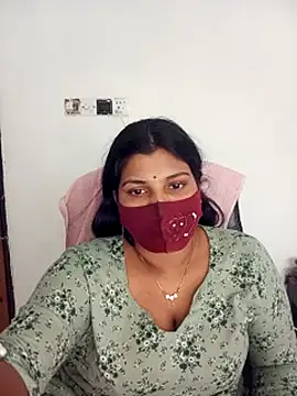 Snapshot of Hot-Angel_ chatting on 18, 11, 2025 Hot-Angel online show from 18, 11, 2025