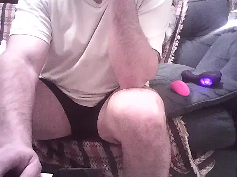 Snapshot of CCComandante chatting on 4, 6, 2026 CCComandante online show from 4, 6, 2026