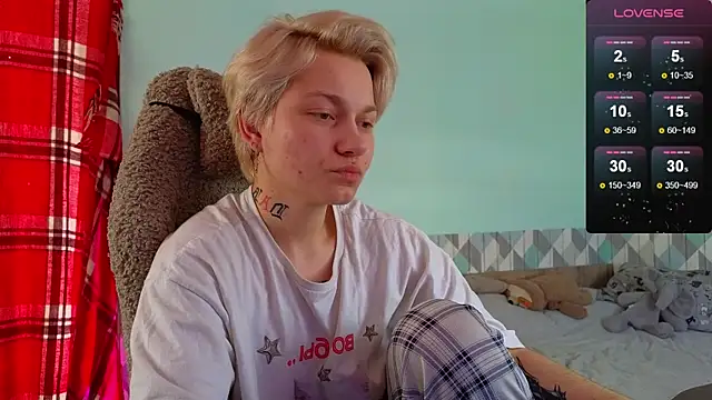 esajukyy online show from 13, 3, 2025