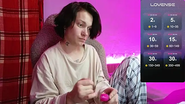 esajukyy online show from 13, 9, 2025