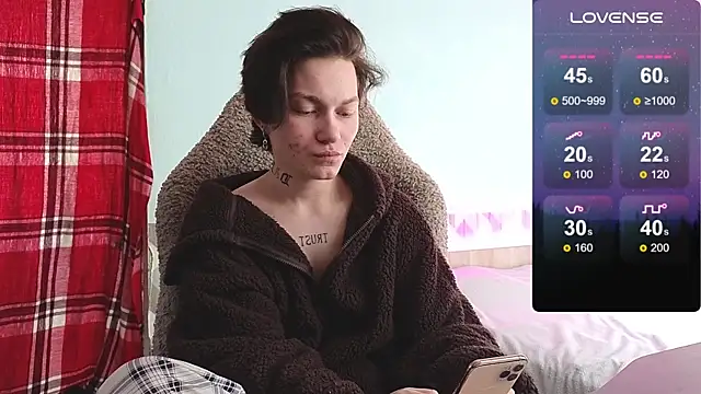 esajukyy online show from 1, 10, 2025