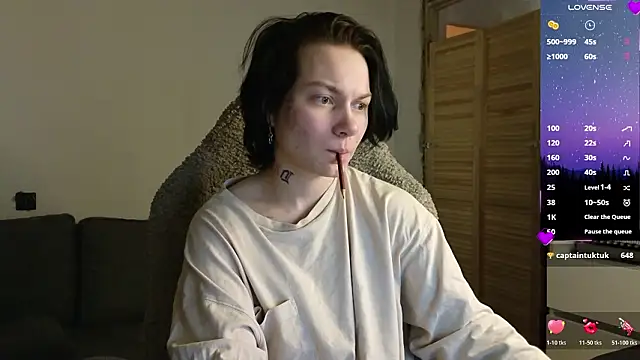 esajukyy online show from 26, 2, 2026