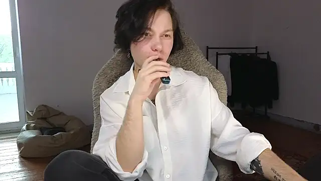 esajukyy online show from 22, 7, 2026