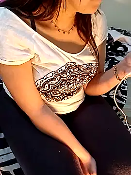 ShadiaStar online show from 22, 1, 2025