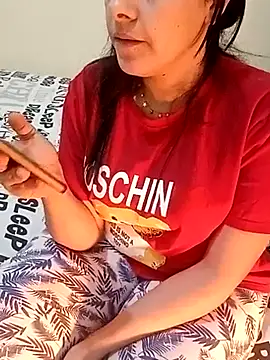 ShadiaStar online show from 26, 2, 2025