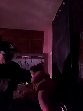 Snapshot of SiperoXxX chatting on 4, 2, 2026 SiperoXxX online show from 4, 2, 2026