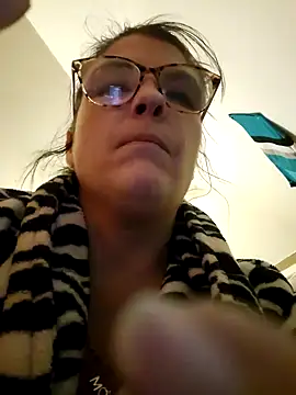 Snapshot of Neveah6 chatting on 26, 12, 2024 Neveah6 online show from 26, 12, 2024