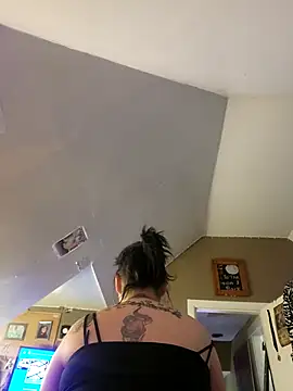 Snapshot of Neveah6 chatting on 27, 12, 2024 Neveah6 online show from 27, 12, 2024