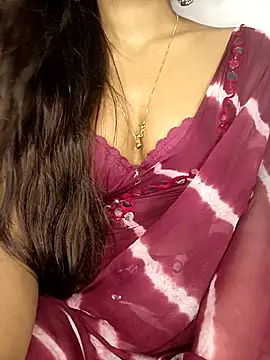 Snapshot of sexyriya_008 chatting on 24, 9, 2025 sexyriya 008 online show from 24, 9, 2025