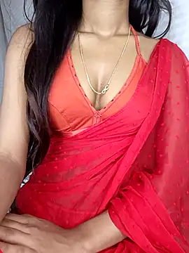 Snapshot of sexyriya_008 chatting on 11, 10, 2025 sexyriya 008 online show from 11, 10, 2025