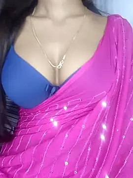 Snapshot of sexyriya_008 chatting on 19, 10, 2025 sexyriya 008 online show from 19, 10, 2025