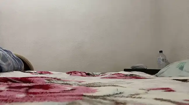 Snapshot of Heter69Ojete chatting on 4, 1, 2025 Heter69Ojete online show from 4, 1, 2025