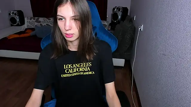 Venera66615 online show from 1, 2, 2025