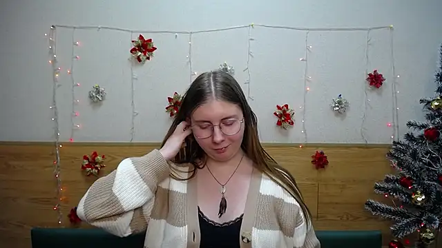 Snapshot of RysaKosaYlya chatting on 27, 12, 2024 RysaKosaYlya online show from 27, 12, 2024