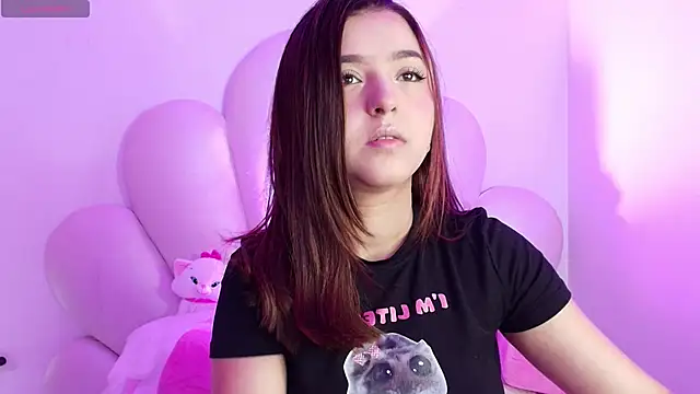 Snapshot of zoewillian chatting on 31, 10, 2025 zoewillian online show from 31, 10, 2025