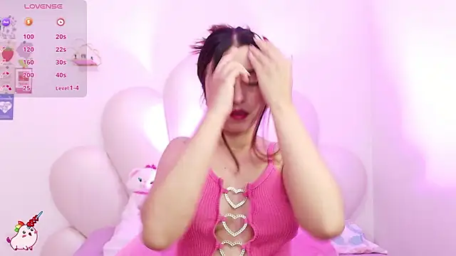 Snapshot of zoewillian chatting on 10, 3, 2026 zoewillian online show from 10, 3, 2026