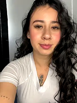 Zoee t online show from 2, 10, 2025