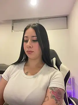 Zoee t online show from 26, 4, 2026