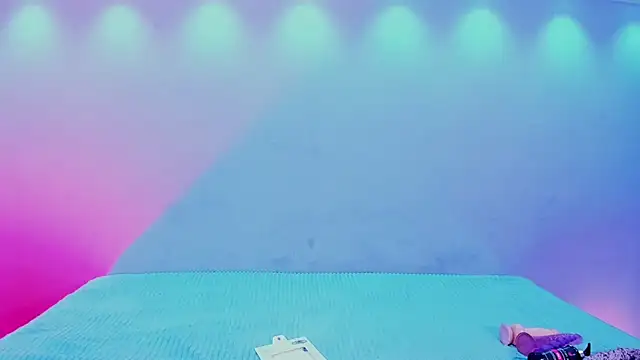  sowy venus  online show from 7, 3, 2025