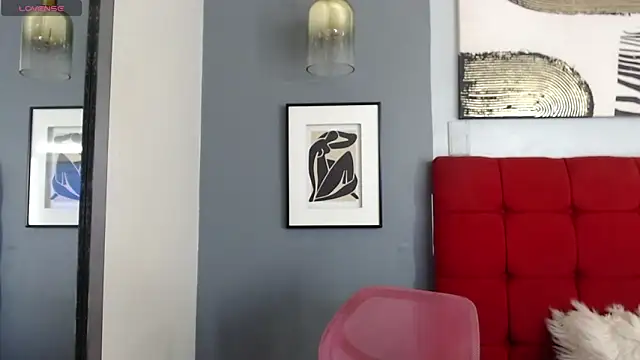 Snapshot of _Natassia_Dreams chatting on 25, 1, 2025 Natassia Dreams online show from 25, 1, 2025