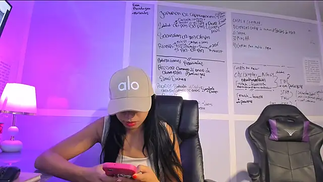 Snapshot of briambrows chatting on 25, 1, 2025 briambrows online show from 25, 1, 2025