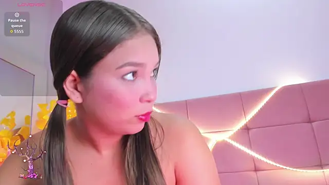 HaleyAmaya online show from 7, 5, 2026