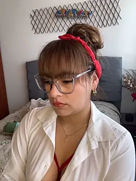 Gabriela-Parker  online show from 16, 1, 2025