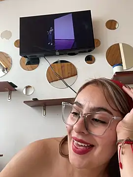 Gabriela-Parker  online show from 9, 2, 2025