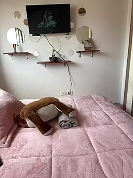 Gabriela-Parker  online show from 21, 3, 2025