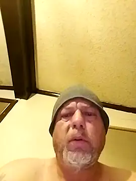 Snapshot of Rayc61 chatting on 12, 2, 2026 Rayc61 online show from 12, 2, 2026