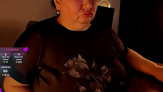 Snapshot of SexxyDreams1 chatting on 4, 3, 2025 SexxyDreams1 online show from 4, 3, 2025