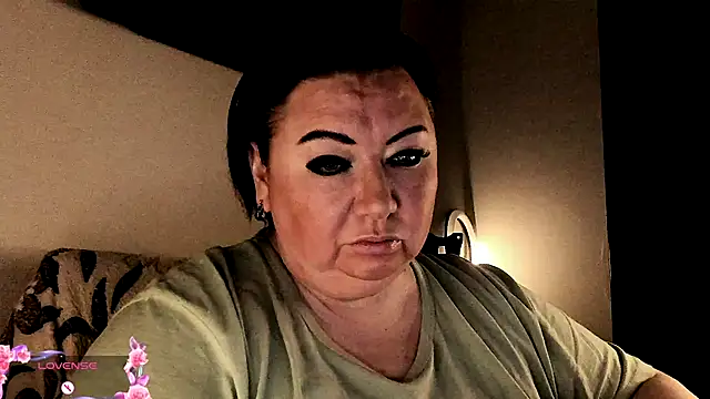 Snapshot of SexxyDreams1 chatting on 6, 10, 2025 SexxyDreams1 online show from 6, 10, 2025