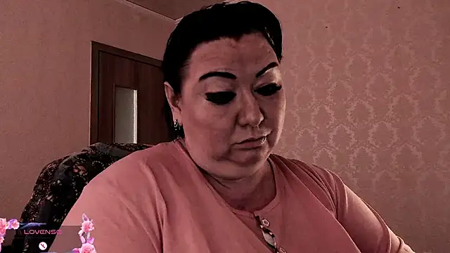 Snapshot of SexxyDreams1 chatting on 17, 12, 2025 SexxyDreams1 online show from 17, 12, 2025