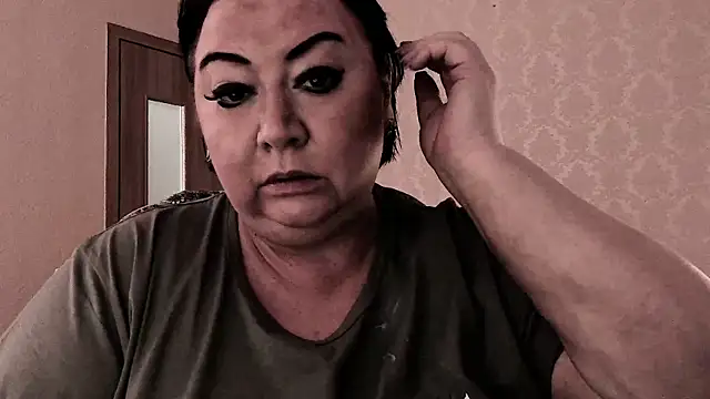 Snapshot of SexxyDreams1 chatting on 21, 12, 2025 SexxyDreams1 online show from 21, 12, 2025