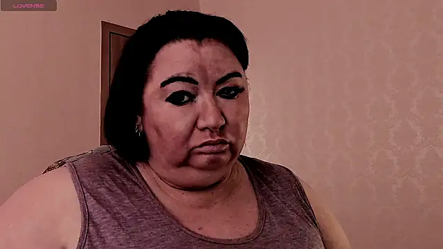 Snapshot of SexxyDreams1 chatting on 3, 2, 2026 SexxyDreams1 online show from 3, 2, 2026