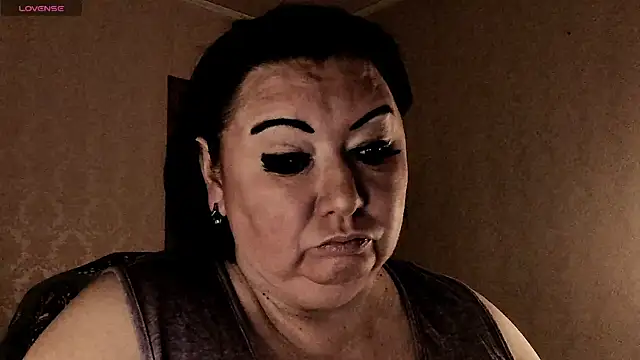 Snapshot of SexxyDreams1 chatting on 5, 2, 2026 SexxyDreams1 online show from 5, 2, 2026