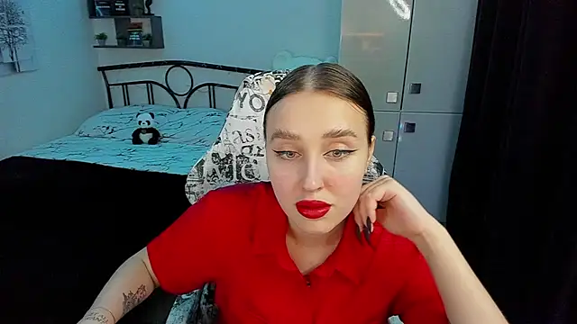 LinaTruly online show from 20, 11, 2025