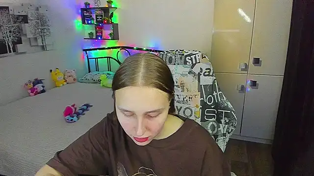 LinaTruly online show from 1, 5, 2026