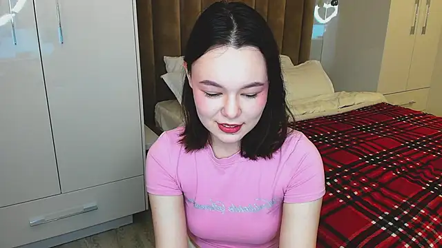 Snapshot of LovelyJane chatting on 12, 12, 2024 LovelyJane online show from 12, 12, 2024