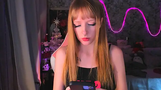 Snapshot of Inma_Lewdness chatting on 14, 12, 2024 Inma Lewdness online show from 14, 12, 2024