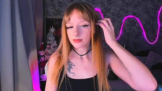 Snapshot of Inma_Lewdness chatting on 22, 12, 2024 Inma Lewdness online show from 22, 12, 2024