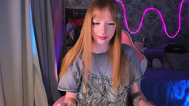 Snapshot of Inma_Lewdness chatting on 12, 2, 2025 Inma Lewdness online show from 12, 2, 2025