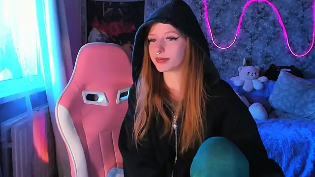 Snapshot of Inma_Lewdness chatting on 9, 3, 2025 Inma Lewdness online show from 9, 3, 2025