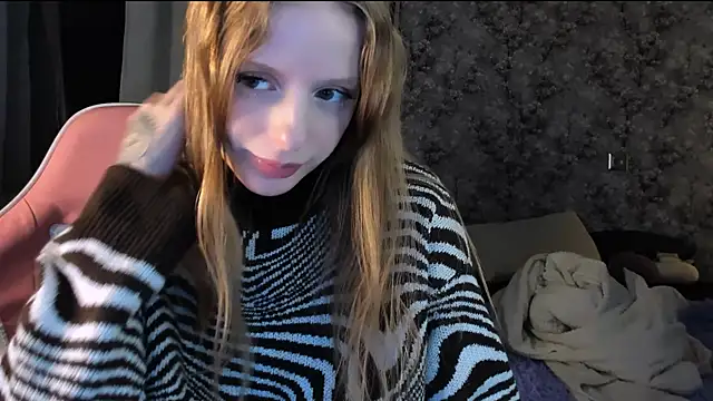 Snapshot of Inma_Lewdness chatting on 22, 10, 2025 Inma Lewdness online show from 22, 10, 2025