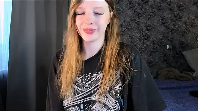 Snapshot of Inma_Lewdness chatting on 25, 10, 2025 Inma Lewdness online show from 25, 10, 2025