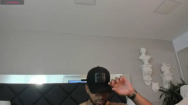 Robin Rief online show from 22, 11, 2025