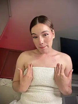 NicoleCut online show from 25, 7, 2026