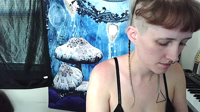  hellostormy  online show from 14, 10, 2025